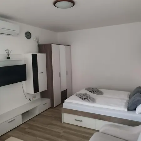 Apartmán Apartma Petja *