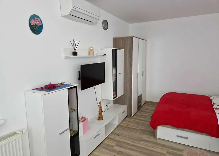 Apartma Petja Apartamento *